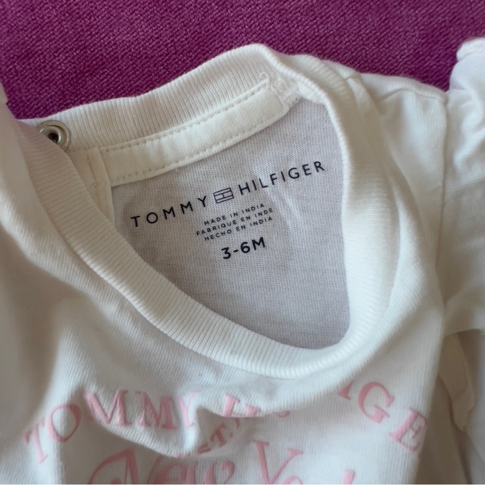 Tommy Hilfiger Ruffle Sleeve Tee - Picture 3 of 4